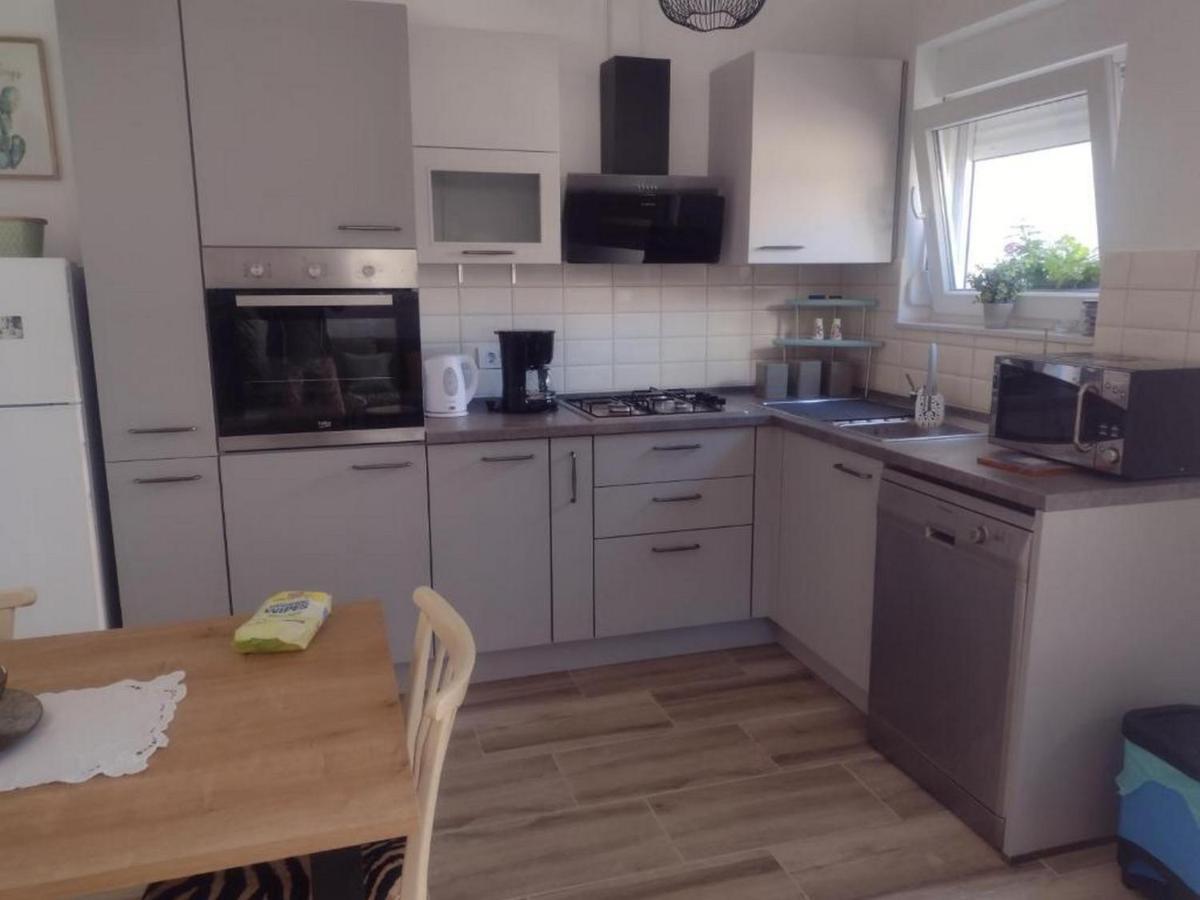 זאדאר Apartments Franica מראה חיצוני תמונה